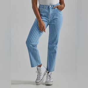 Women's Wrangler Rodeo Straight Crop Jean sz 12 NWT